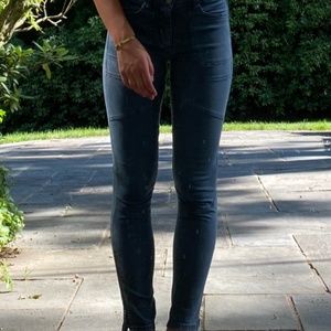 BDG washed out blue jeans